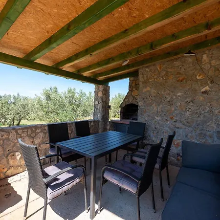 Secluded House With A Parking Space Cove Zuborovica, Pasman - 24333 *