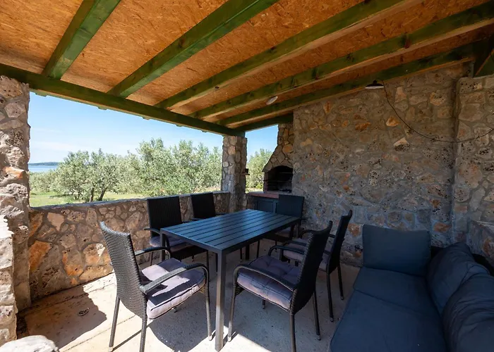 Secluded House With A Parking Space Cove Zuborovica, Pasman - 24333 *